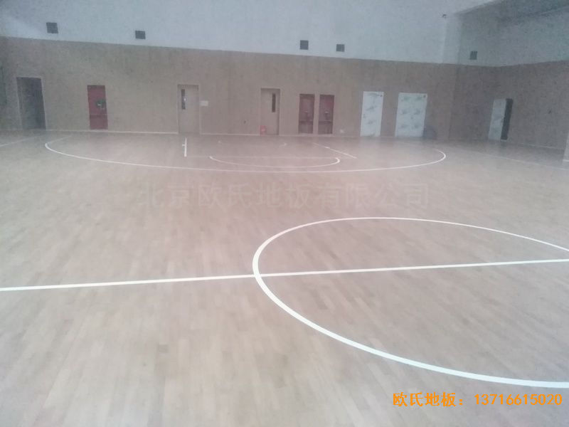 青島黃島區(qū)濱海街道中心小學(xué)體育地板施工案例
